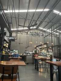 Dose Factory คาเฟ่ใหญ่ใจกลางเมืองอุดร