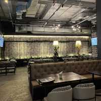 CORNER 61 