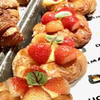 Super Airy Croissants and Pastries