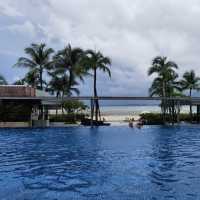 🏖️🌊🌴 藍天白雲下的極致享受～普吉邁考海灘萬豪酒店🌅🍳🌟