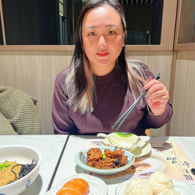 美味蟹粉拌麵