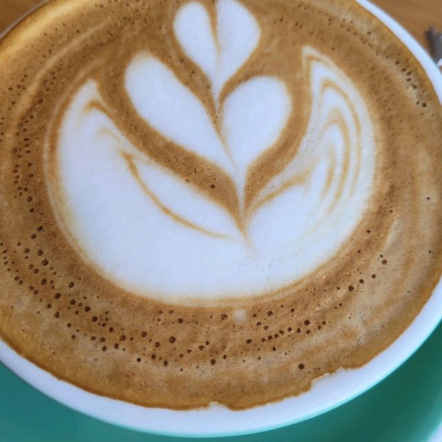 牛頭角木系輕鬆寫意Cafe 