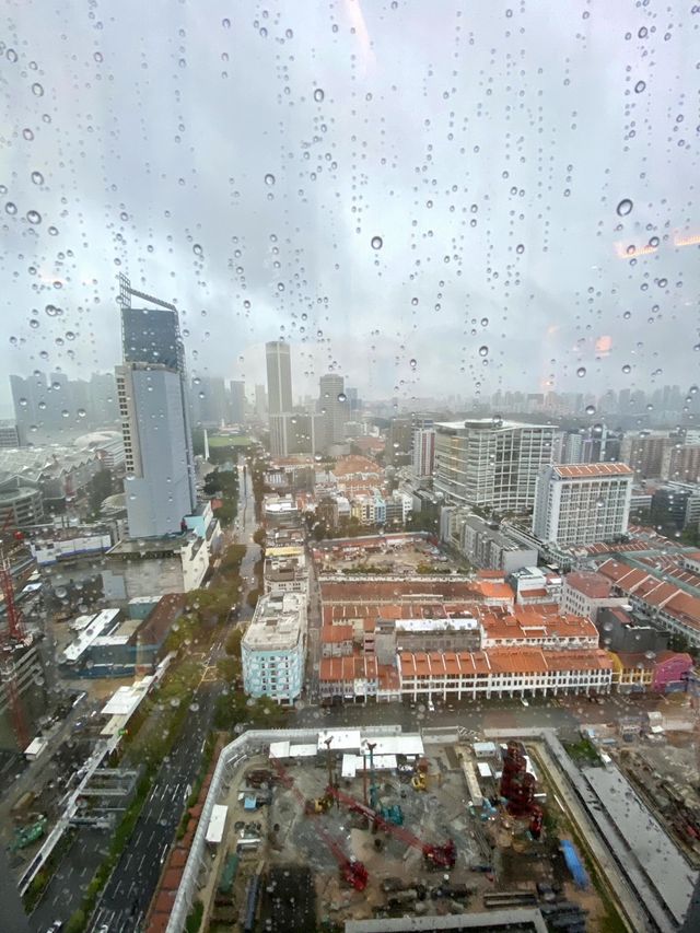 Great hotel with city view to boot! 🏙️