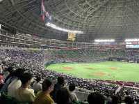 福岡・百道浜。『福岡PayPayドーム』で野球観戦。