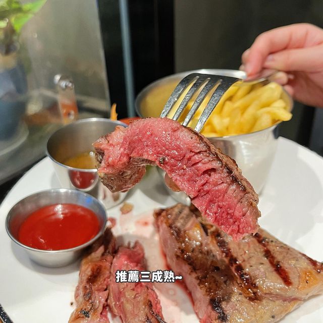 深水埗工業風扒房任食薯條🥩人均$190 