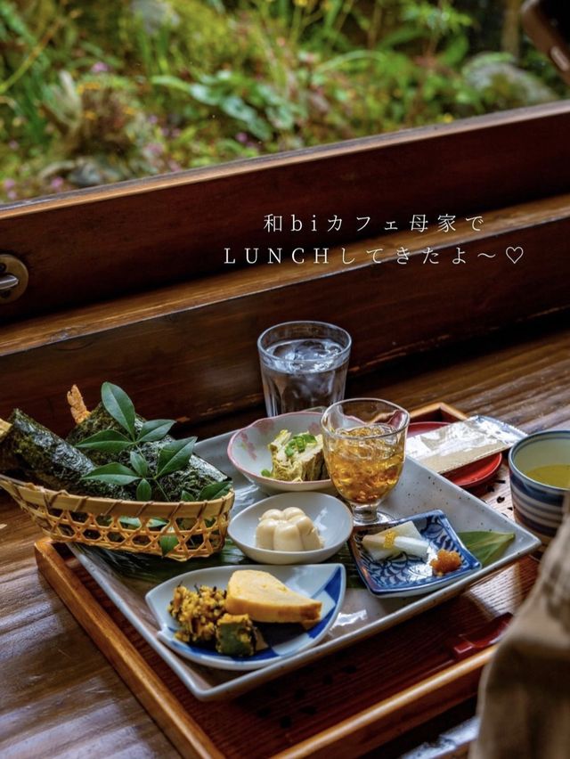 和biカフェ　母家omoya 📍福岡•西区