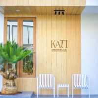 คาเฟ่  กะ-ทิ