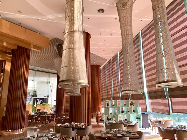 ベトナム　ベトナム観光　JW Marriott Hotel Hanoi  JW cafeの朝食は最高！