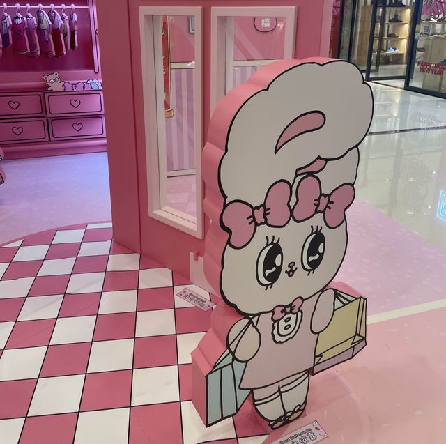 紅粉緋緋Esther Bunny🐰迎春接福🧧 紅粉緋緋Esther Bunny🐰迎春接福🧧