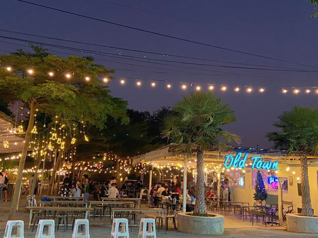 ร้านหมาล่านั่งชิล : Old Town 