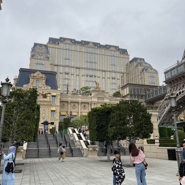 The Parisian Macao