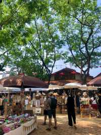 Jing jai Weekend market ความพิเศษของเช้าวันหยุด