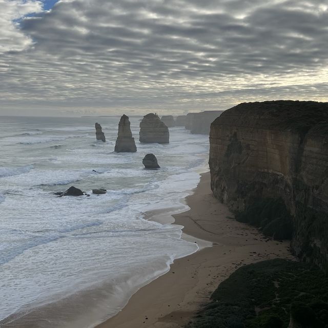 Twelve apostles - Great Ocean Road Drive