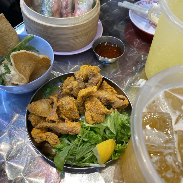 玩味十足大水桶啤酒泰國料理@新橋