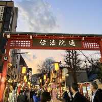  ♨️這個商店街太有和風感了吧！東京淺草傳法院通商店街帶你重返江戶時代⛩
