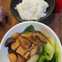 抵食$78枝竹羊腩飯👍