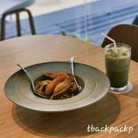 Cafe ศิลปะ ย่านอโศก กับ Upon the moon 🌙