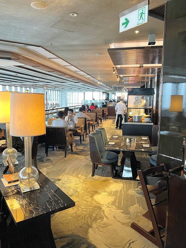 全世界最高酒店-香港麗思卡爾頓酒店