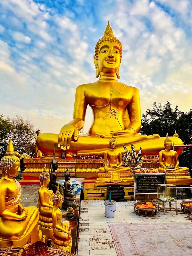 One Of The Largest Buddha Statue In Thailand🇹🇭