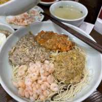 「上海美食之旅：蟹天蟹地套餐，素麵素鴨，物超所值！」