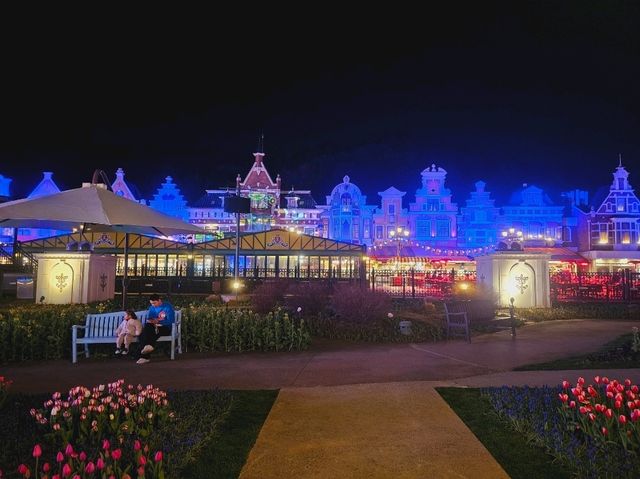Back to the childhood at Everland
