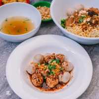 ก๋วยเตี๋ยวแม่คุณเจริญ เนื้ิอพรีเมียม ตัวเมืองระยอง