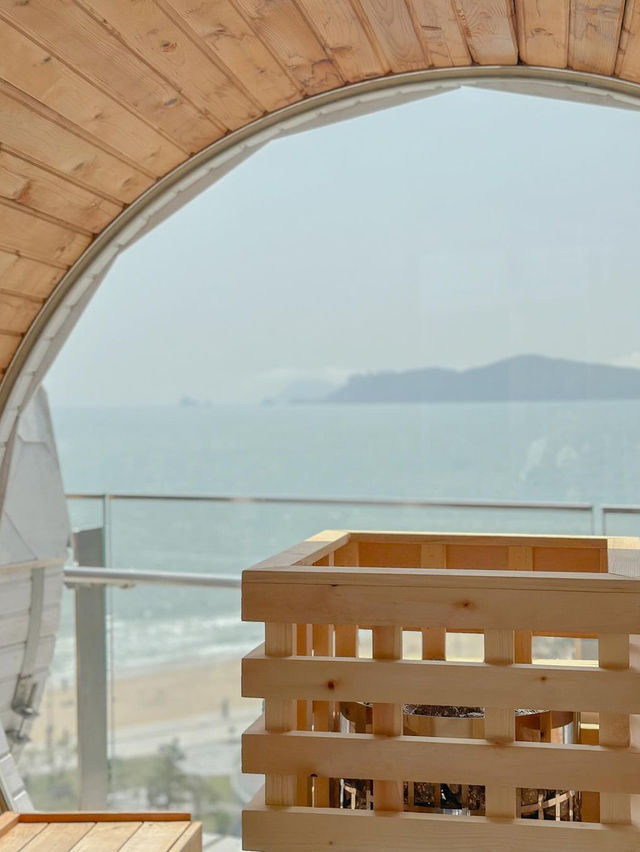 해운대 앞바다를 바라보며 즐기는 도심 속 워터파크🌊