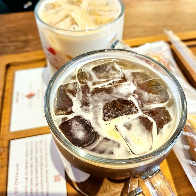 원두를 직접 볶는 커피 맛집 <브릭샌드>
