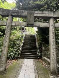 【北九州神社】逆立ちの狛犬がで使えてくれる神社