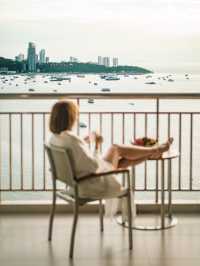 Holiday Inn Pattaya โรงแรมสุดปัง วิวทะเลทุกห้อง!!