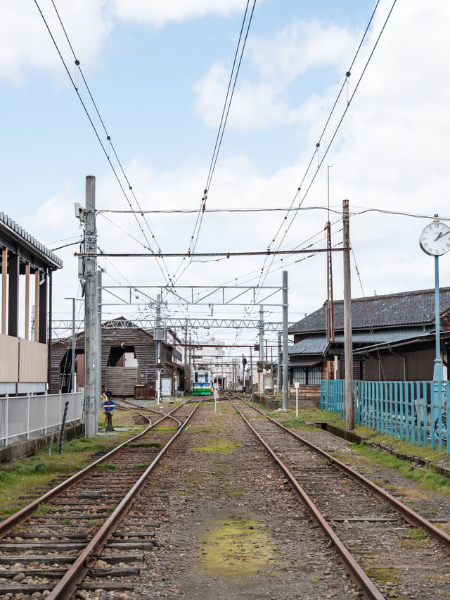 【福井｜越前】女子旅や子連れ旅に！レトロ可愛い無人駅♡北府駅