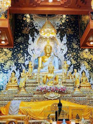 Visit Wat Tha Mai for a Fulfilling Spiritual Experience