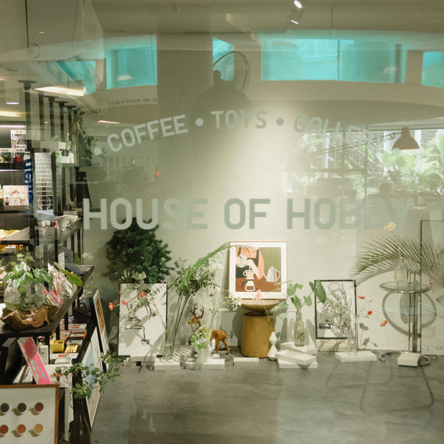 House of Hobby: คาเฟ่สำหรับคนรักอาร์ตและของเล่น