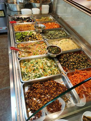看外觀絕對被忽略的一家快餐店：壇肉館!