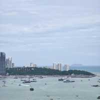 Holiday Inn Pattaya.