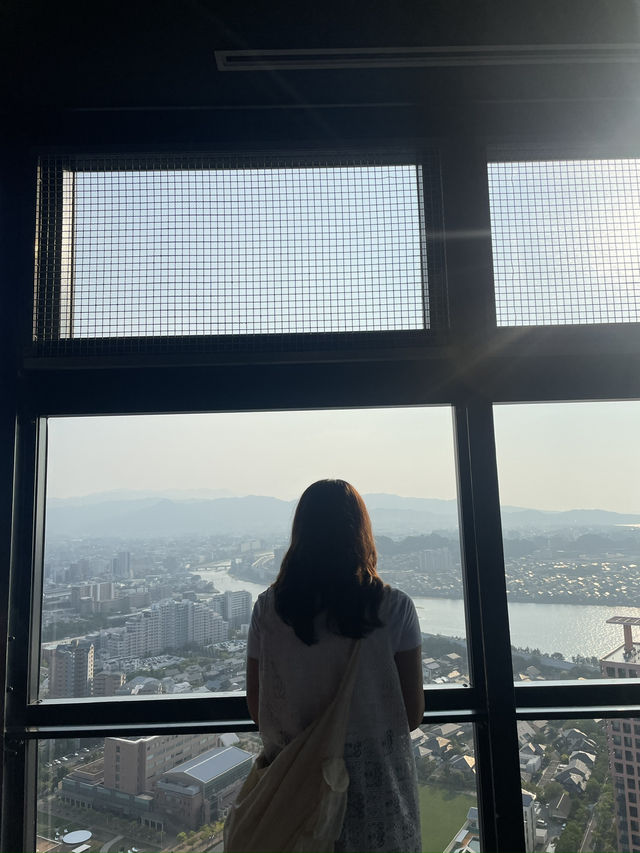 Momochi Seaside Park - Fukuoka Tower, Fukuoka🏖️🌊☀️