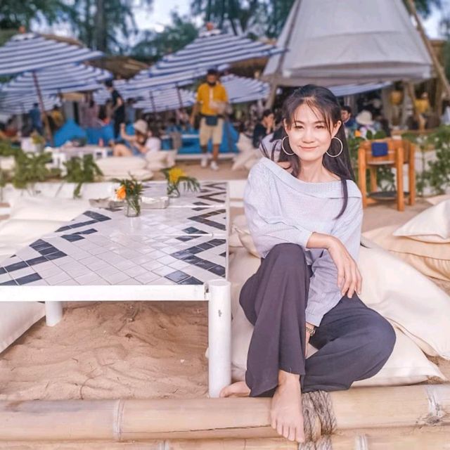Cave Beach Club
