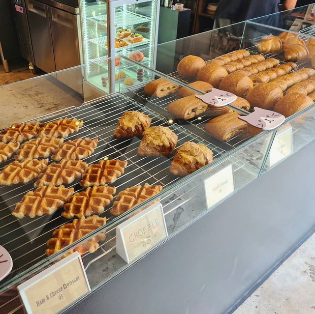 115 Bakehouse x Coffee Bar ~ คาเฟ่อุบล