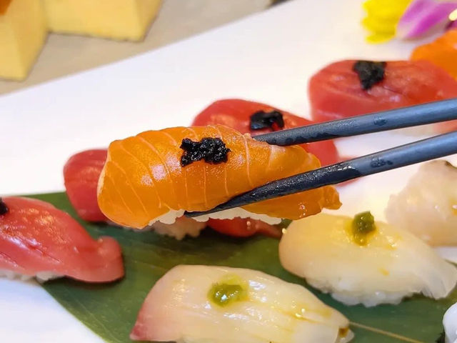 #ร้านลับ จ่ายแค่ 1 แบงค์เทา ✨ 🍣