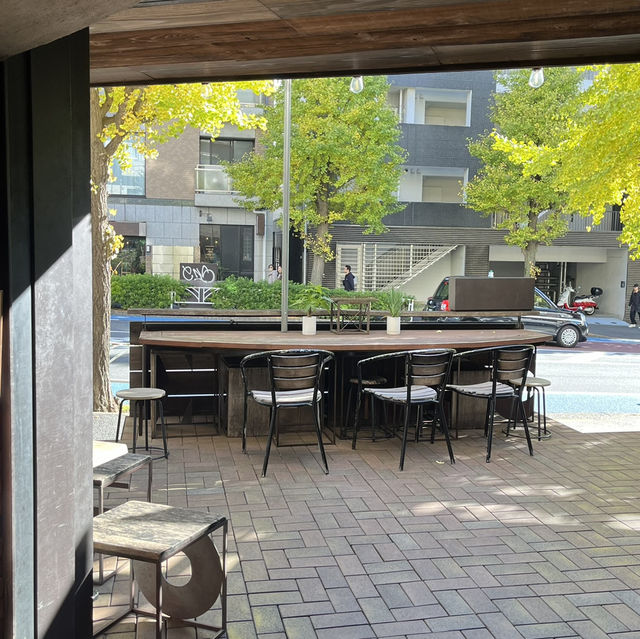 하라주쿠 주변 카페 추천 𝐓𝐡𝐞 𝐃𝐞𝐜𝐤 𝐂𝐨𝐟𝐟𝐞𝐞 & 𝐏𝐢𝐞☕️