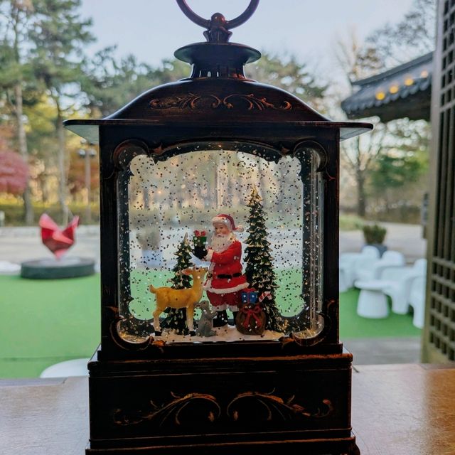 小さなカフェもクリスマスムード🎄