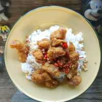 ข้าวหมูทอดร้านลับในเมืองทองธานี