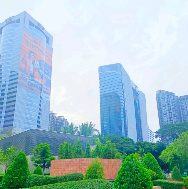 ส่องซ้าย มองขวา รอบสวนจตุจักร