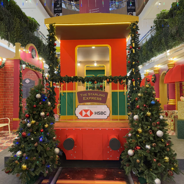 Festive Vibes Galore at The Starling Mall 🎅🎄