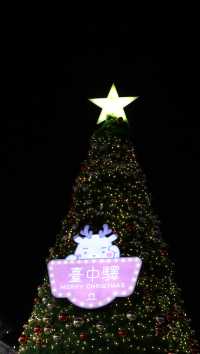 Enjoy the Christmas vibes around Taichung Old Station