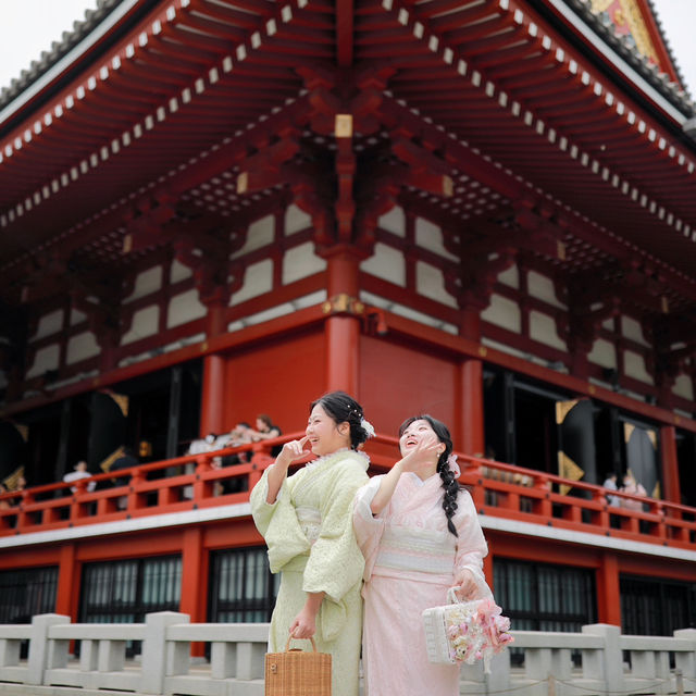 ⛩️✨ 探索東京的文化瑰寶——淺草寺！✨🗼⛩️