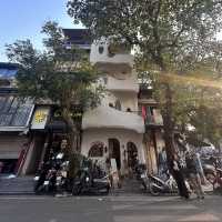 【越南河內】市區鬧中取靜 秘境洞穴咖啡廳：Giao Mùa Coffee