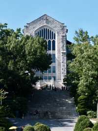 EHWA UNIVERSITY | A SCENIC CAMPUS FILLED WITH TRADITION AND MODERNITY
