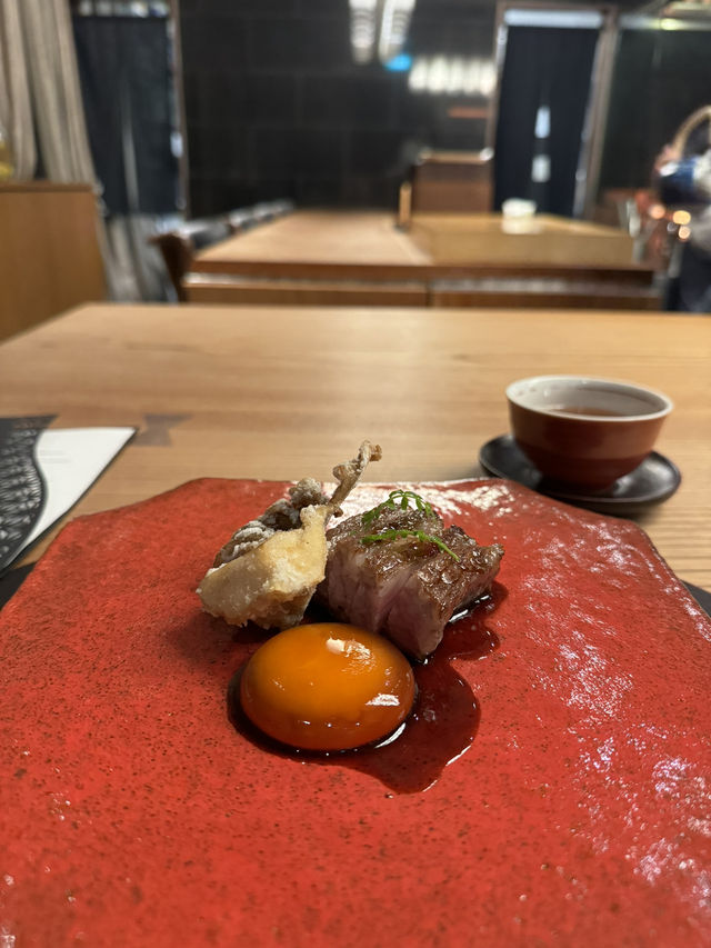 🇸🇬  Masterful Flavors: An Unforgettable Omakase Experience at Takayama