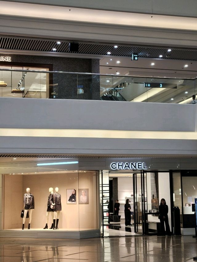 홍콩 쇼핑의 성지 코즈웨이베이, 최대 규모의 쇼핑몰 타임스퀘어🛍